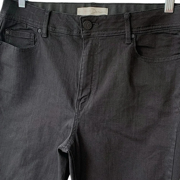 C Est 1946 Classic Black Denim Jeans Size 14 Straight Leg High Waist Stretch W35 - Picture 6 of 16